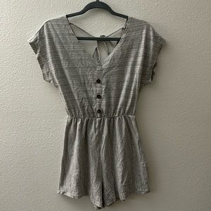 medium buttoned v neck short romper